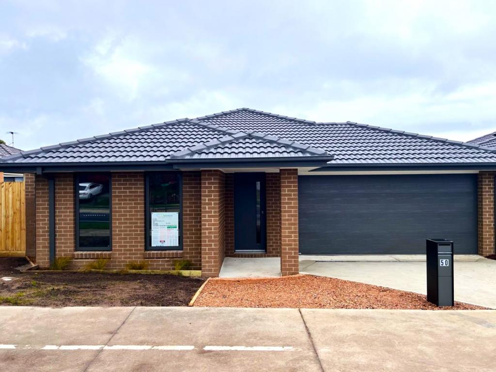 50 Hedgevale Dr, Officer, VIC 3809