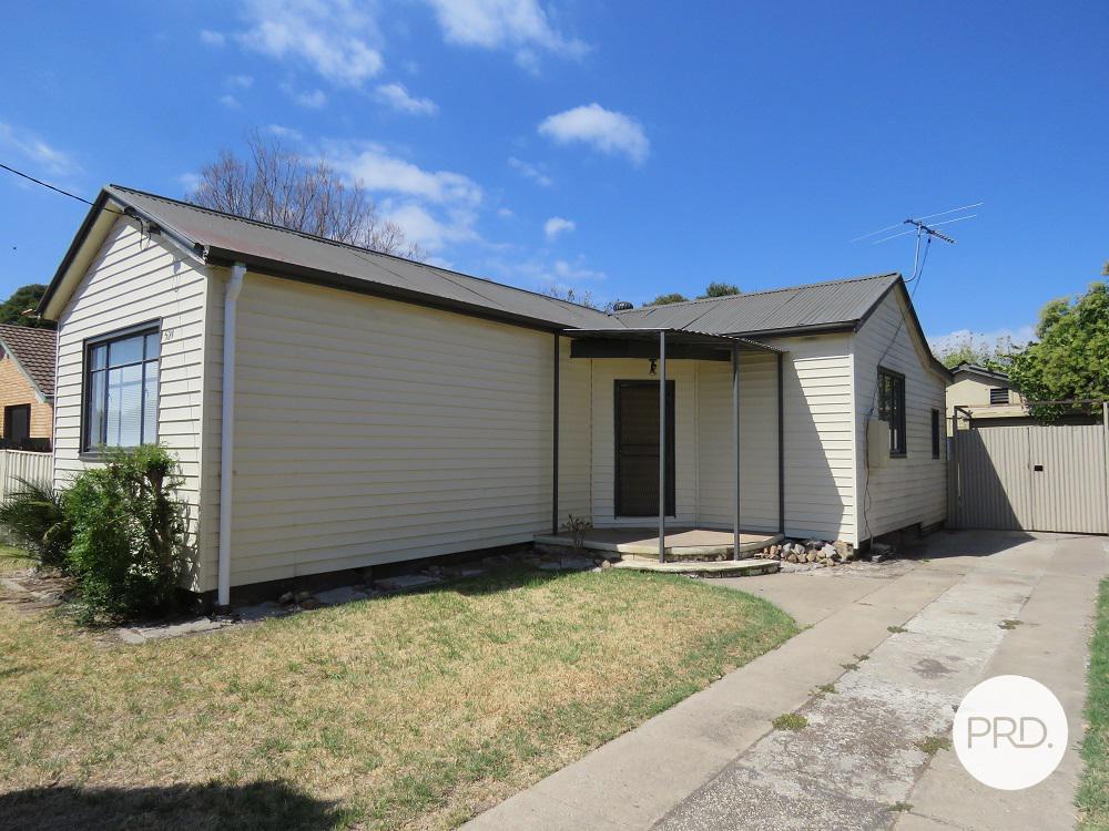 521 Marshall St, Lavington, NSW 2641