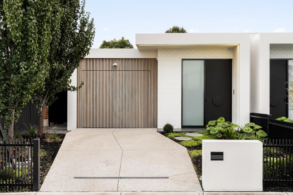 6a Hilbert Rd, Airport West, VIC 3042