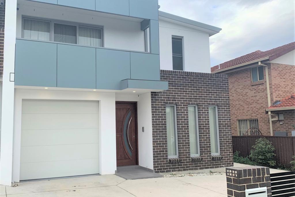 93 Cardigan Rd, Greenacre, NSW 2190