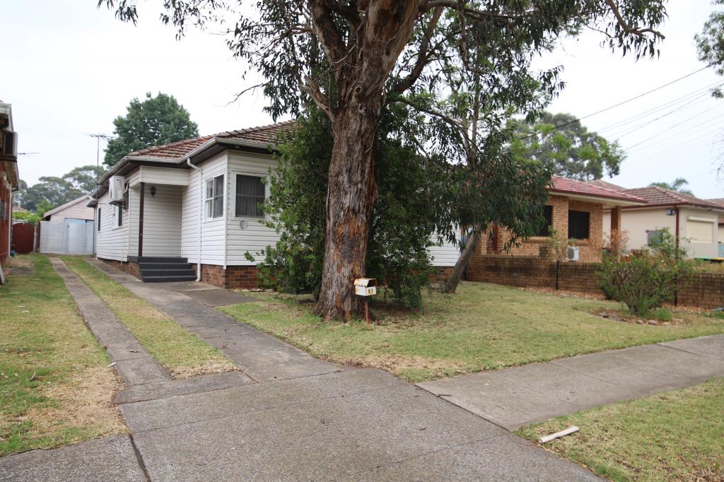 52 HORTON ST, YAGOONA, NSW 2199