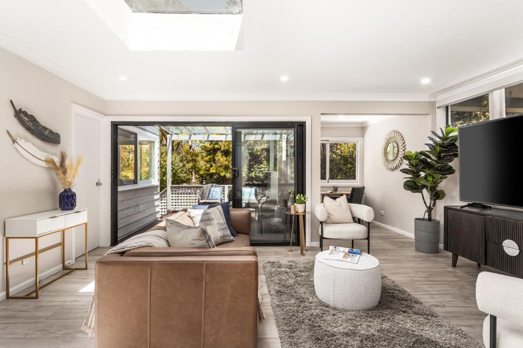 14 Sugarloaf Cres, Castlecrag, NSW 2068