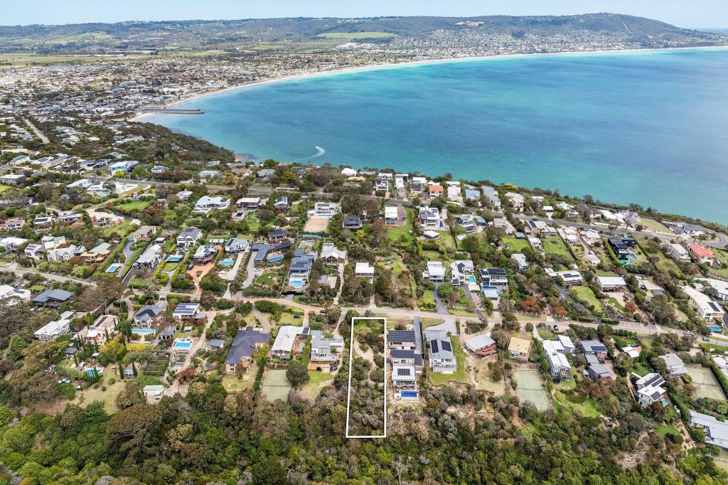 21 IAN RD, MOUNT MARTHA, VIC 3934