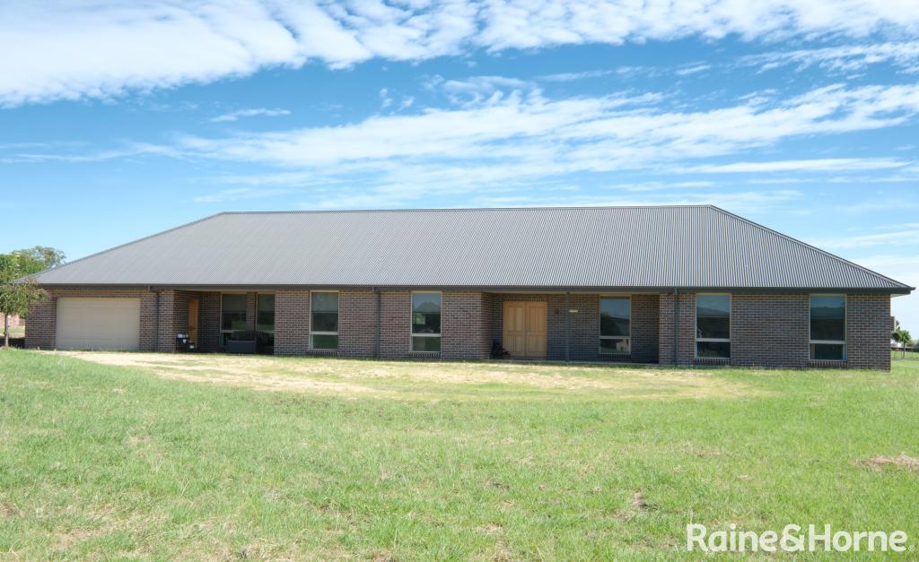 31 Clancys Dr, Inverell, NSW 2360