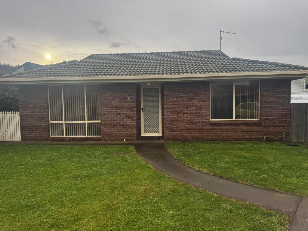 9/11 Charles St, Orford, TAS 7190