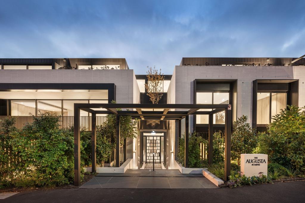 Penthouse/81 Davis St, Kew, VIC 3101