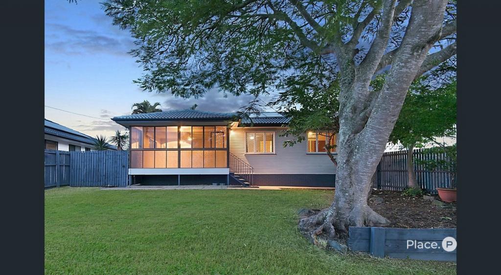 3 Kippa St, Kippa-Ring, QLD 4021