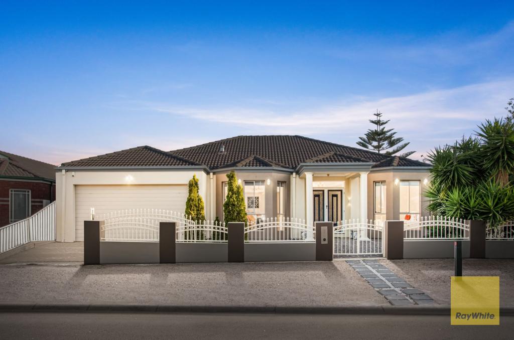18 Nicholson Tce, Taylors Hill, VIC 3037