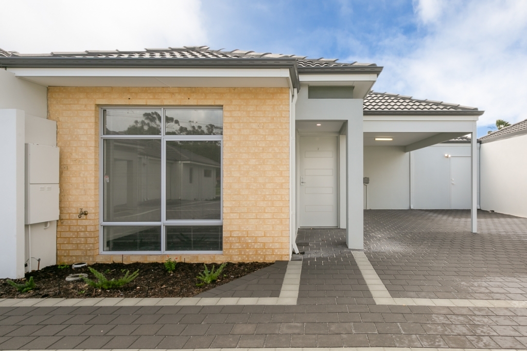 7/3 Dance Dr, Middle Swan, WA 6056