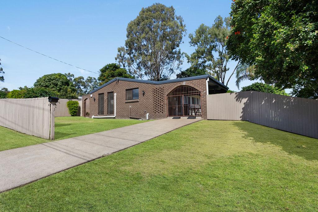 4 Cudgee St, Redbank Plains, QLD 4301