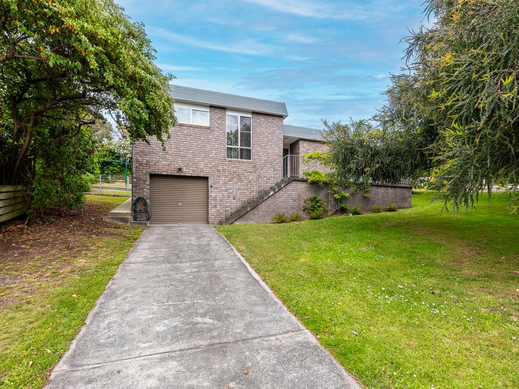 33 Diamond Dr, Blackmans Bay, TAS 7052