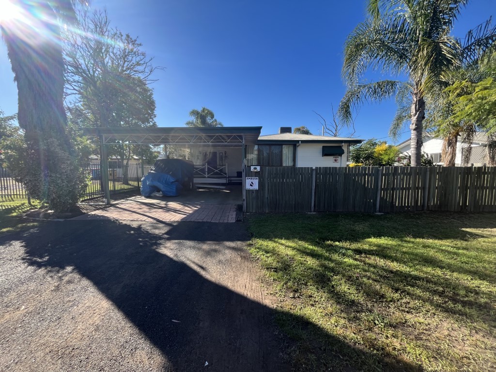 11 Rayner St, Dalby, QLD 4405