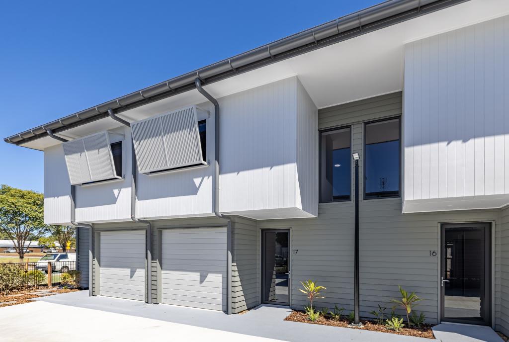 17/51 BRIGHTWATER BVD, MOUNTAIN CREEK, QLD 4557