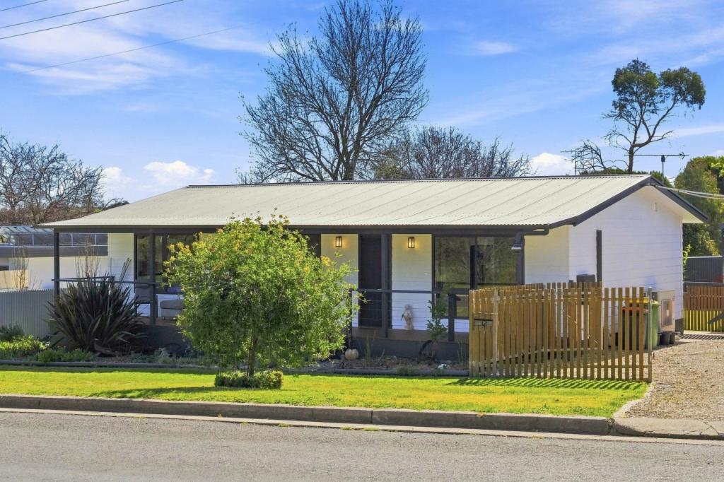 12 Castor St, Yass, NSW 2582