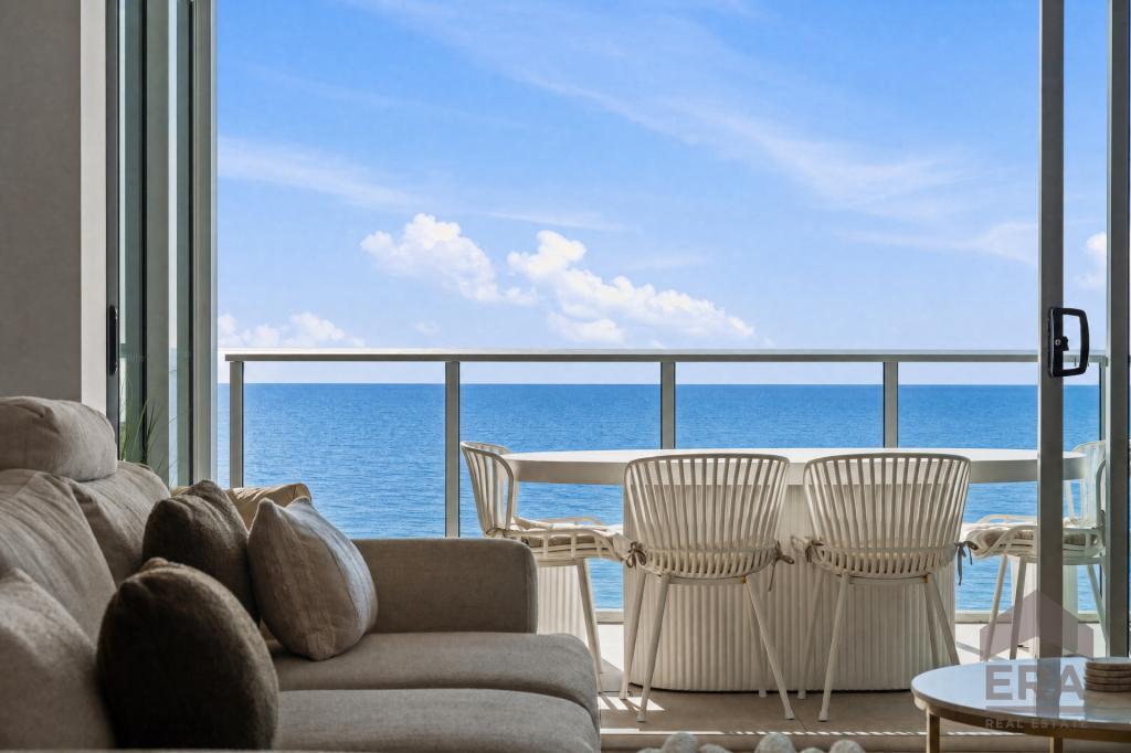 502/4 TWENTY FIRST AVE, PALM BEACH, QLD 4221