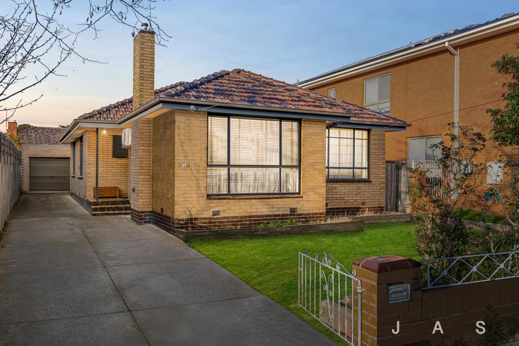 24 THE  CIR, ALTONA NORTH, VIC 3025