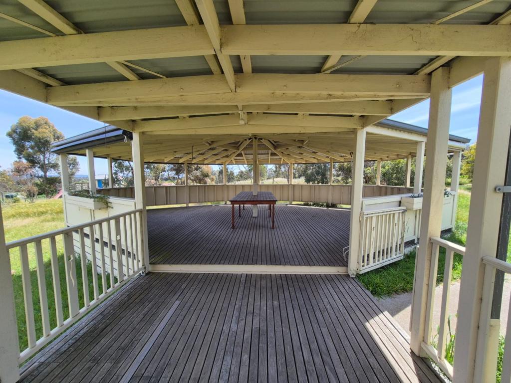 200 MT RIDLEY RD, MICKLEHAM, VIC 3064