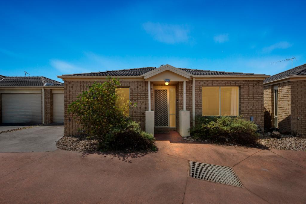 12/21-31 Parman Ave, Pakenham, VIC 3810