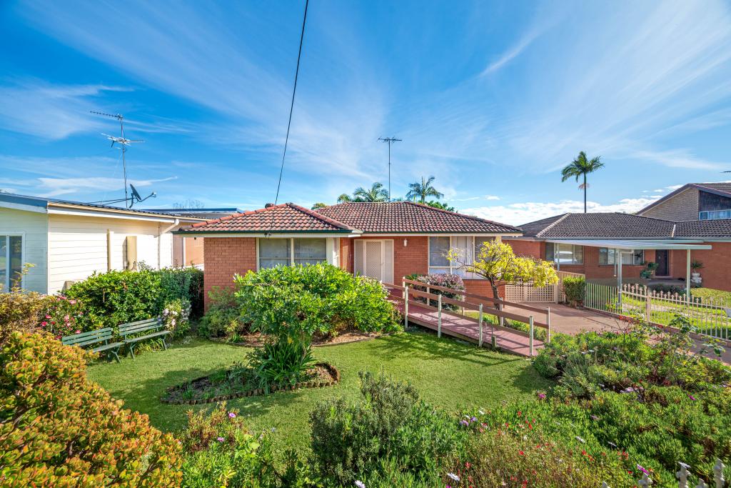 39 Paterson St, Campbelltown, NSW 2560