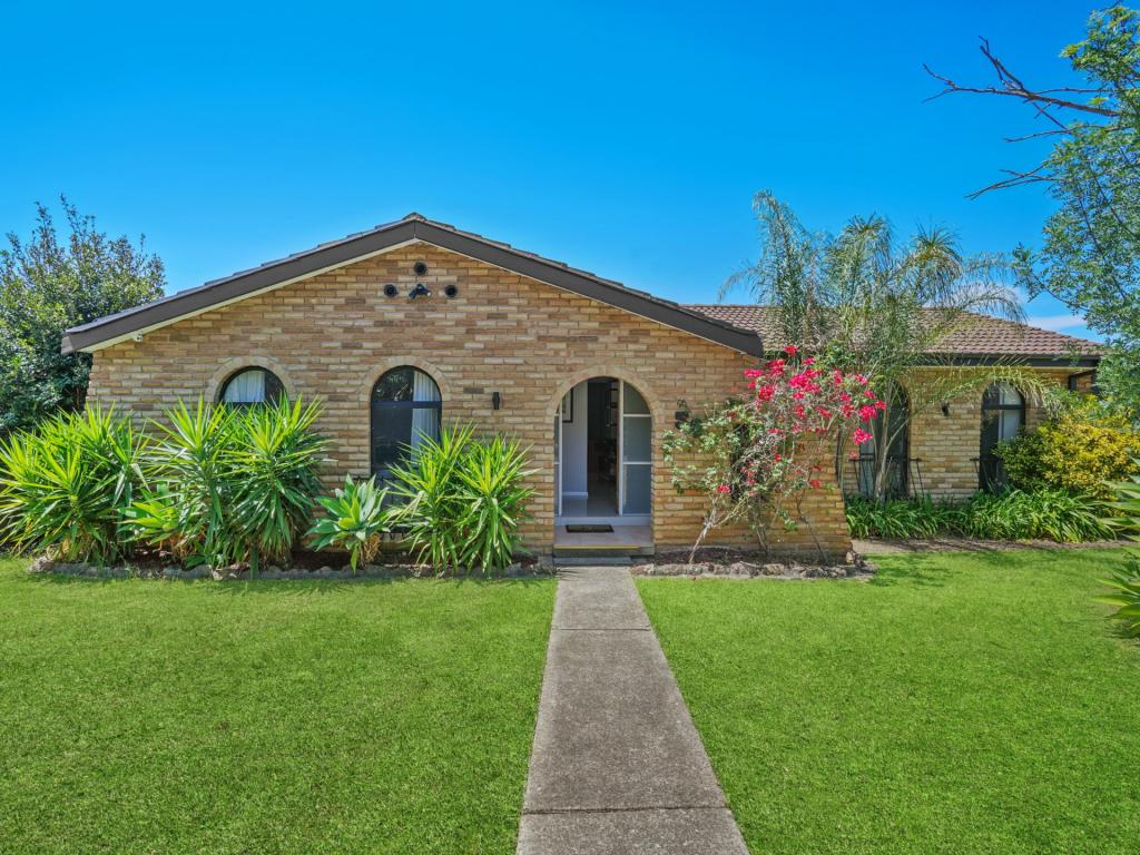 53 Bannockburn Ave, St Andrews, NSW 2566