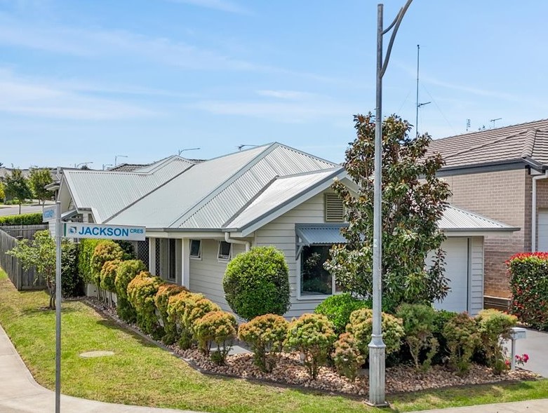 22 Jackson Cres, Elderslie, NSW 2570