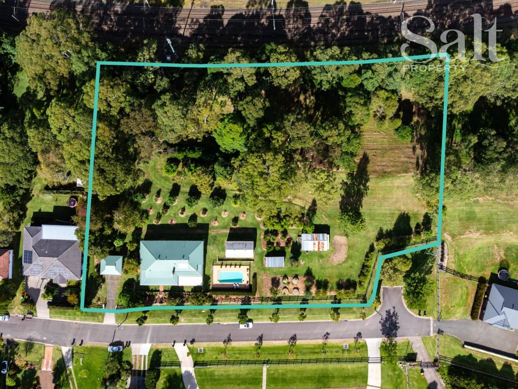 71 Wimbledon Gr, Garden Suburb, NSW 2289