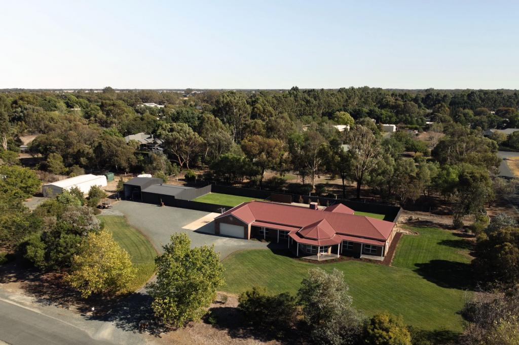10 Fawkner Ct, Echuca, VIC 3564