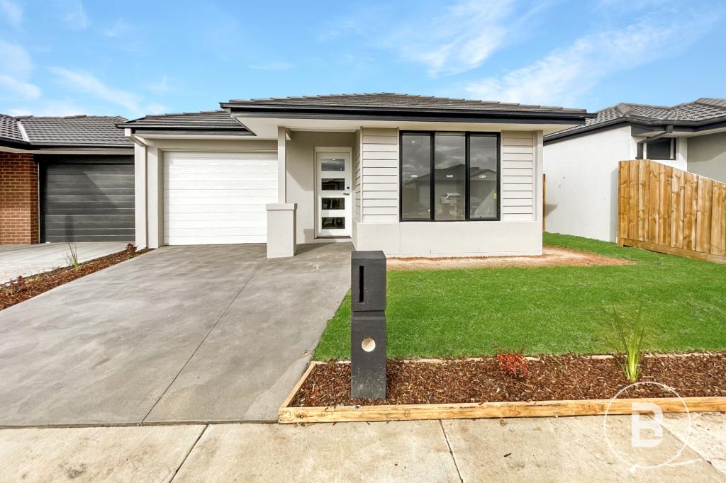 6 Hilderbrand Ct, Sebastopol, VIC 3356