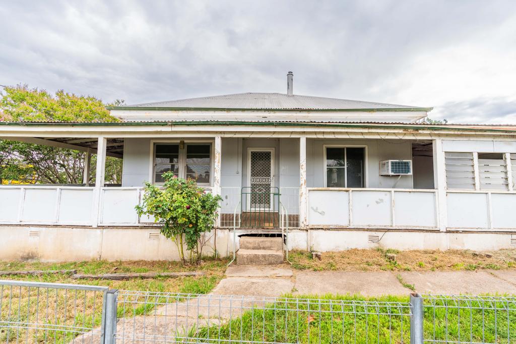 27 Kiewa St, Manildra, NSW 2865