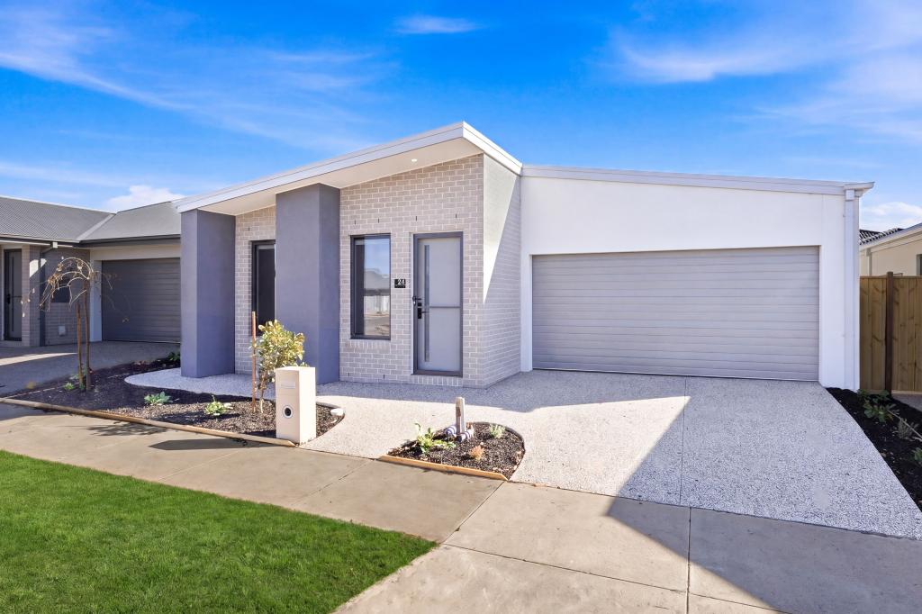 24 Comox Ave, Wyndham Vale, VIC 3024