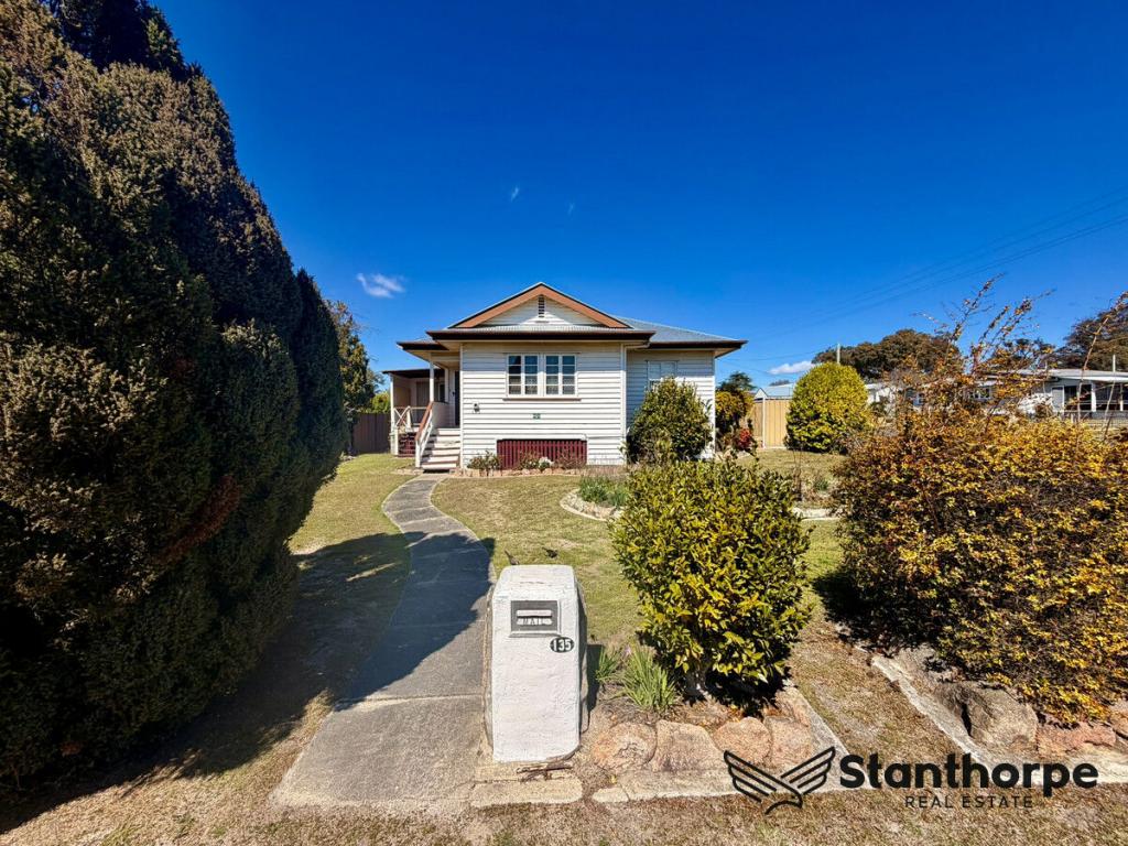 135 FOLKESTONE ST, STANTHORPE, QLD 4380