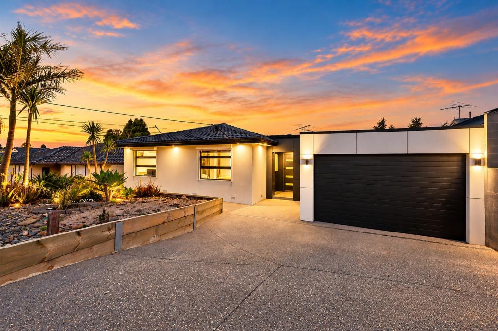 15 ASHBY DR, DANDENONG NORTH, VIC 3175