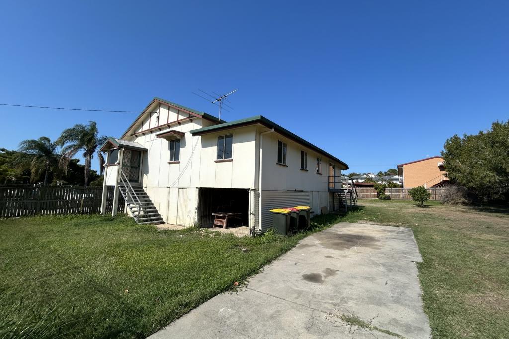 4 Boles St, West Gladstone, QLD 4680