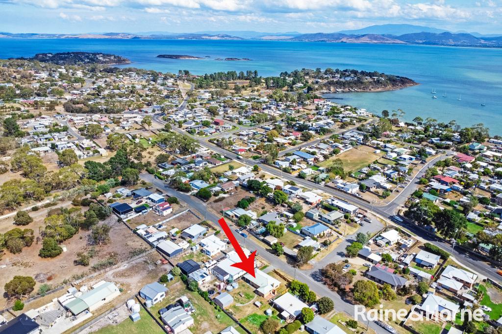 19 Tenth Ave, Dodges Ferry, TAS 7173