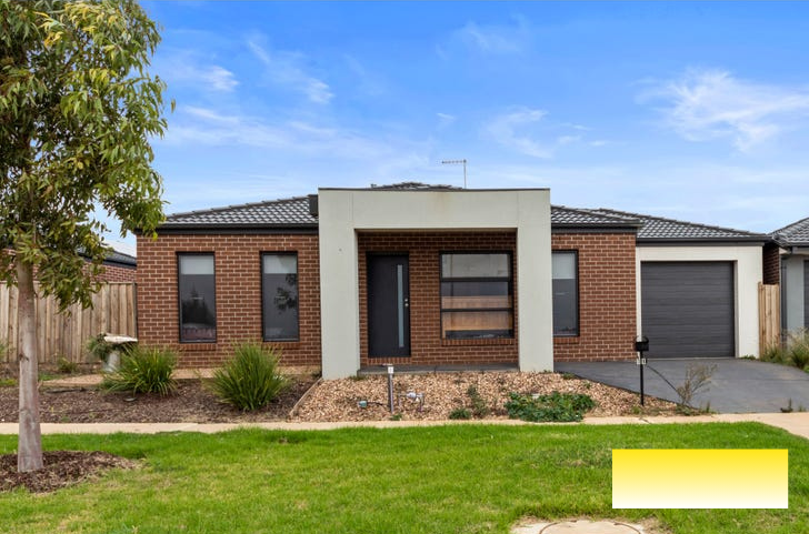 18 Harker Esp, Tarneit, VIC 3029