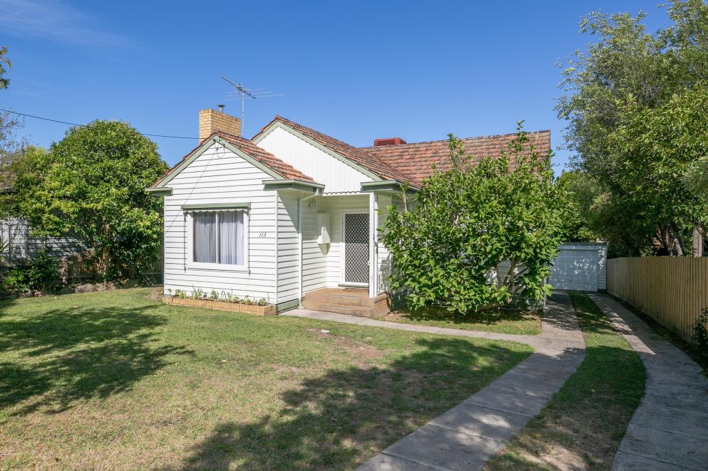 113 Station St, Burwood, VIC 3125
