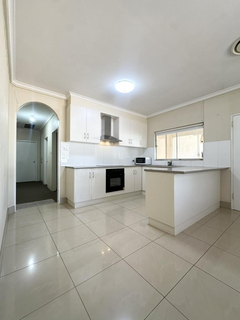 55 Kookora St, Griffith, NSW 2680