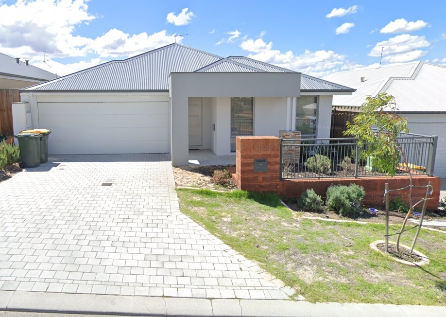 18 Bulloo Loop, Ellenbrook, WA 6069