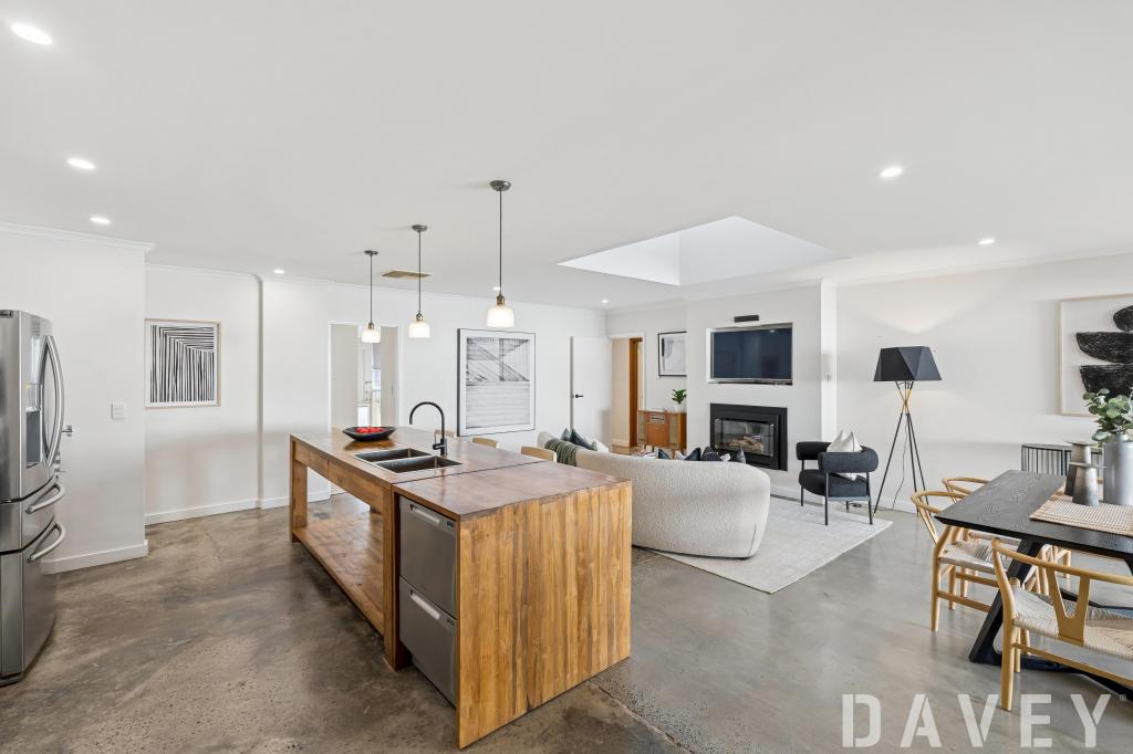 7 Campion St, Duncraig, WA 6023