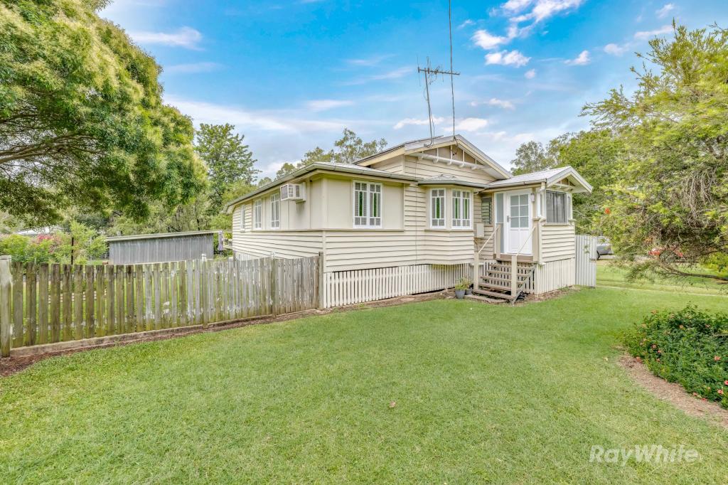 54 Elliott St, Gin Gin, QLD 4671