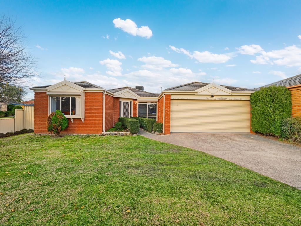 38 JOYCE ST, CRANBOURNE WEST, VIC 3977