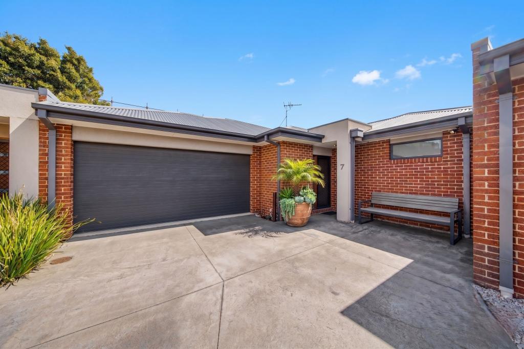 7 Jarvie Cl, Rosebud, VIC 3939