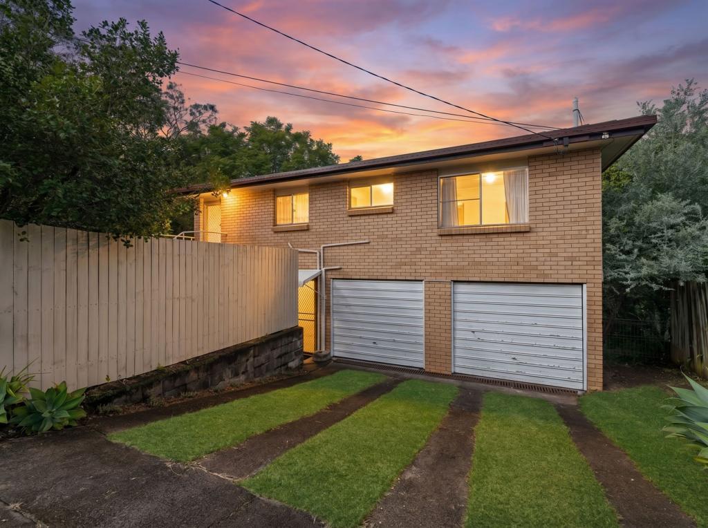 147 PLUCKS RD, ARANA HILLS, QLD 4054