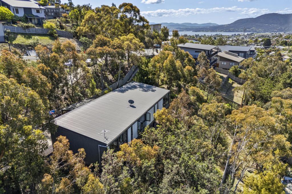 21 Lowrie Pl, Glenorchy, TAS 7010