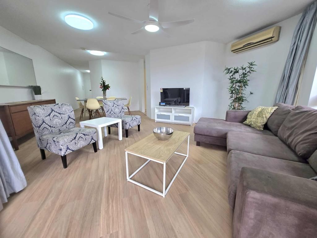 4/134 Macquarie St, St Lucia, QLD 4067