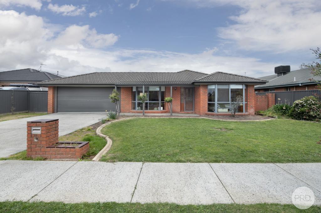 22 ROYALE ST, DELACOMBE, VIC 3356