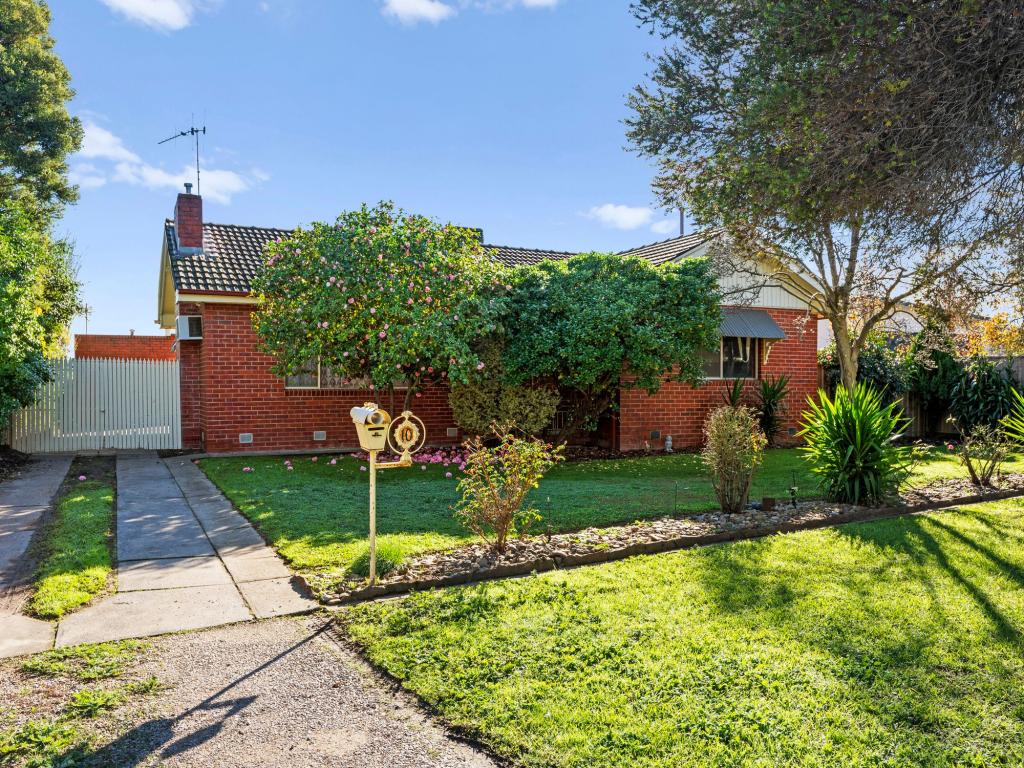 10 Ride Ave, Benalla, VIC 3672