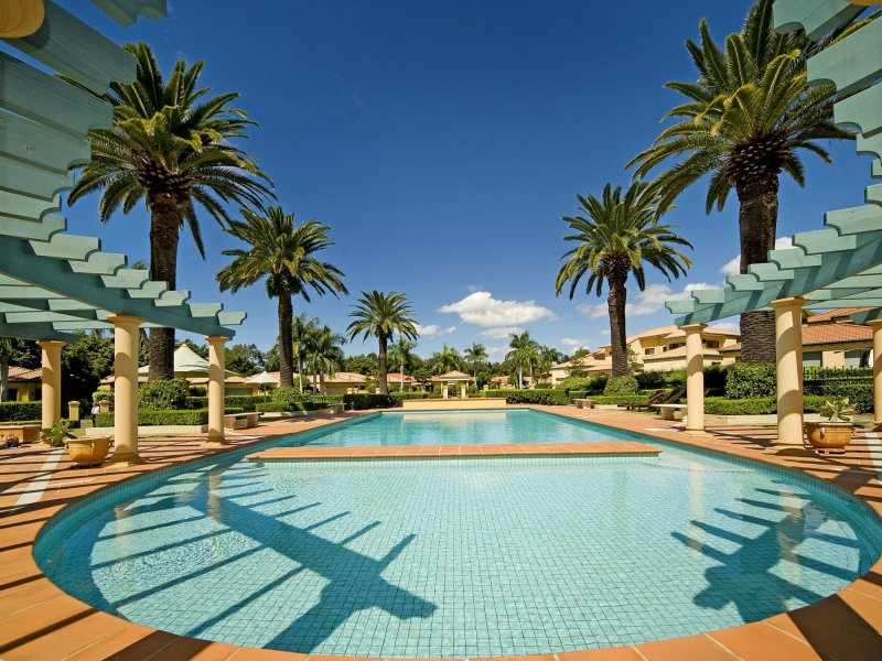 3232 Palladian Dr, Hope Island, QLD 4212