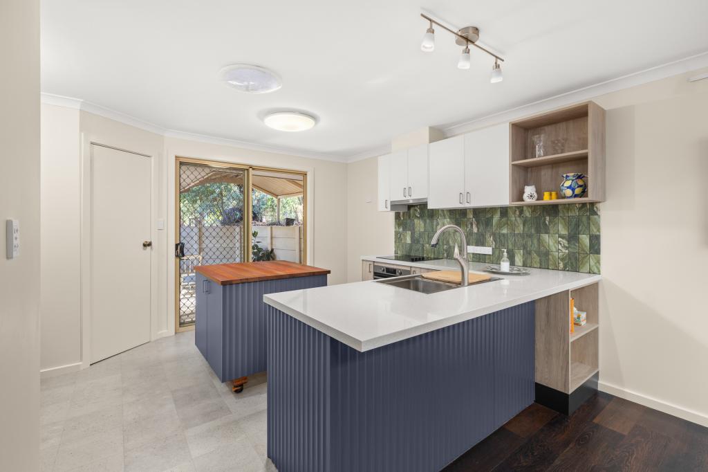 9 Leeward Rd, Leschenault, WA 6233