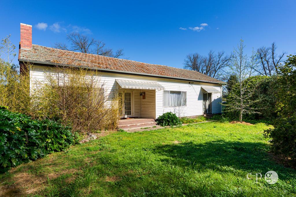 10 Lyons St, Newstead, VIC 3462